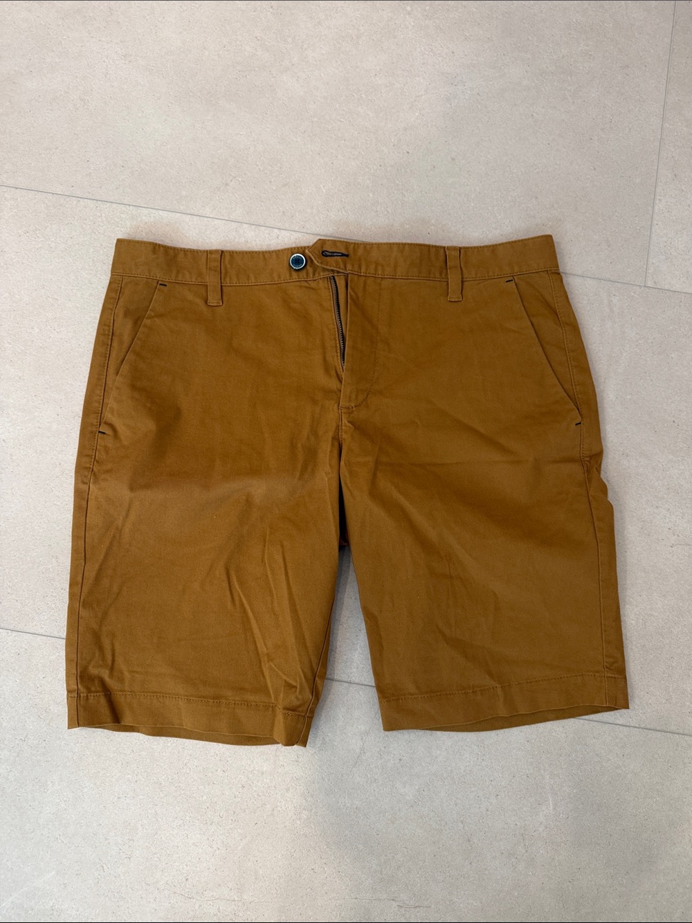 RW&CO. Men's Flat Front Shorts in Caramel